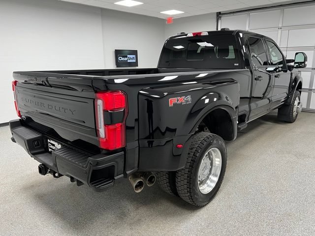 Used 2025 Ford F450 Platinum w/ FX4 Off-Road Package AWD/4WD image 10