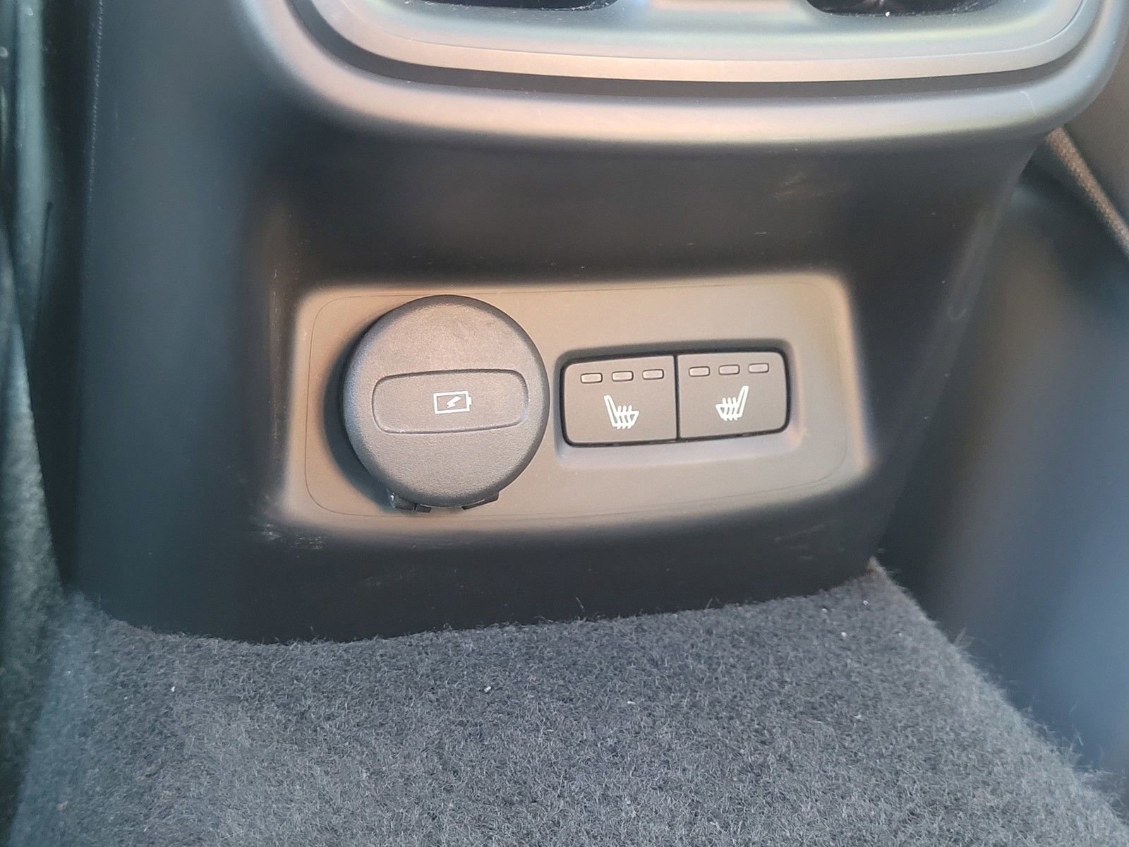 Used 2024 Polestar Polestar 2 image 11