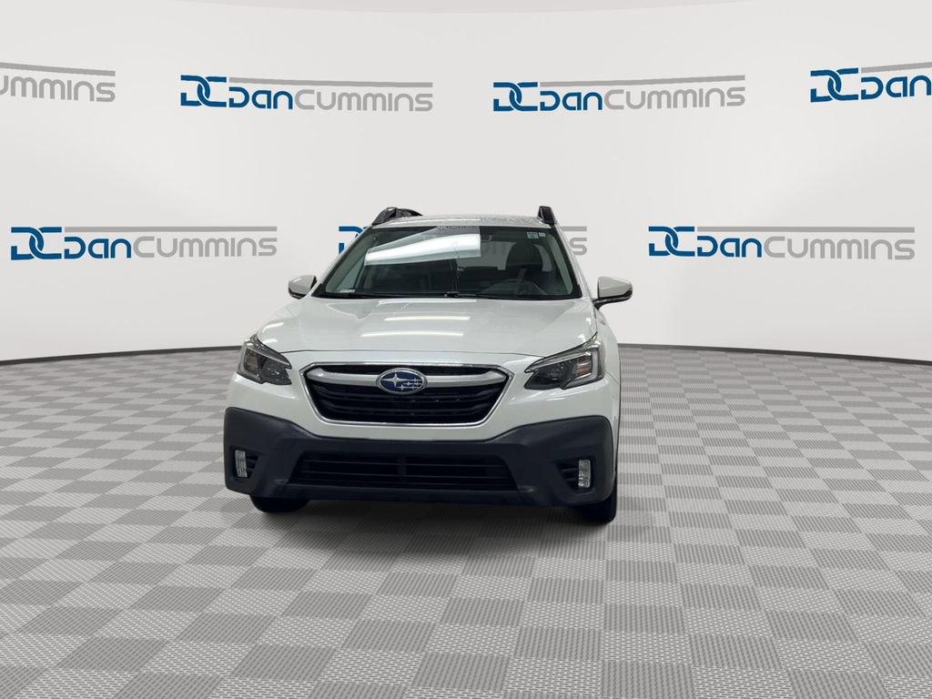 Used 2020 Subaru Outback Premium AWD/4WD image 3