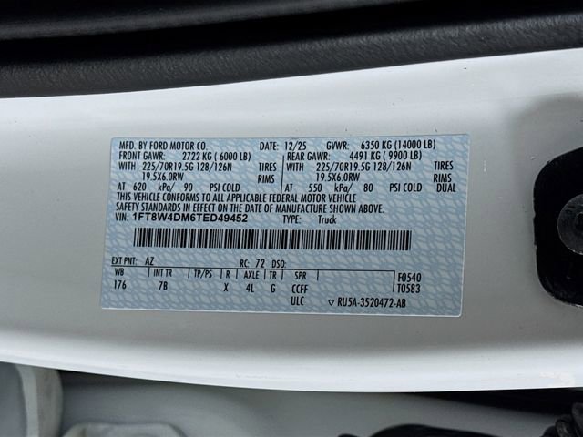 New 2026 Ford F450 Platinum w/ FX4 Off-Road Package image 34