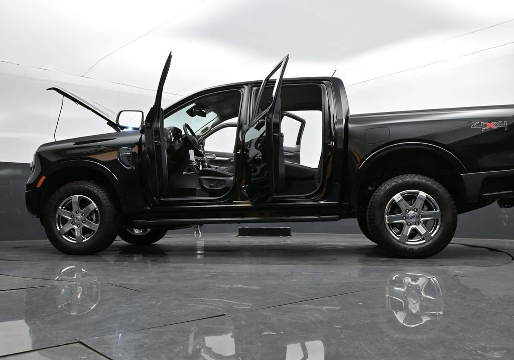 New 2025 Ford Ranger Lariat w/ Chrome Accent Package image 39