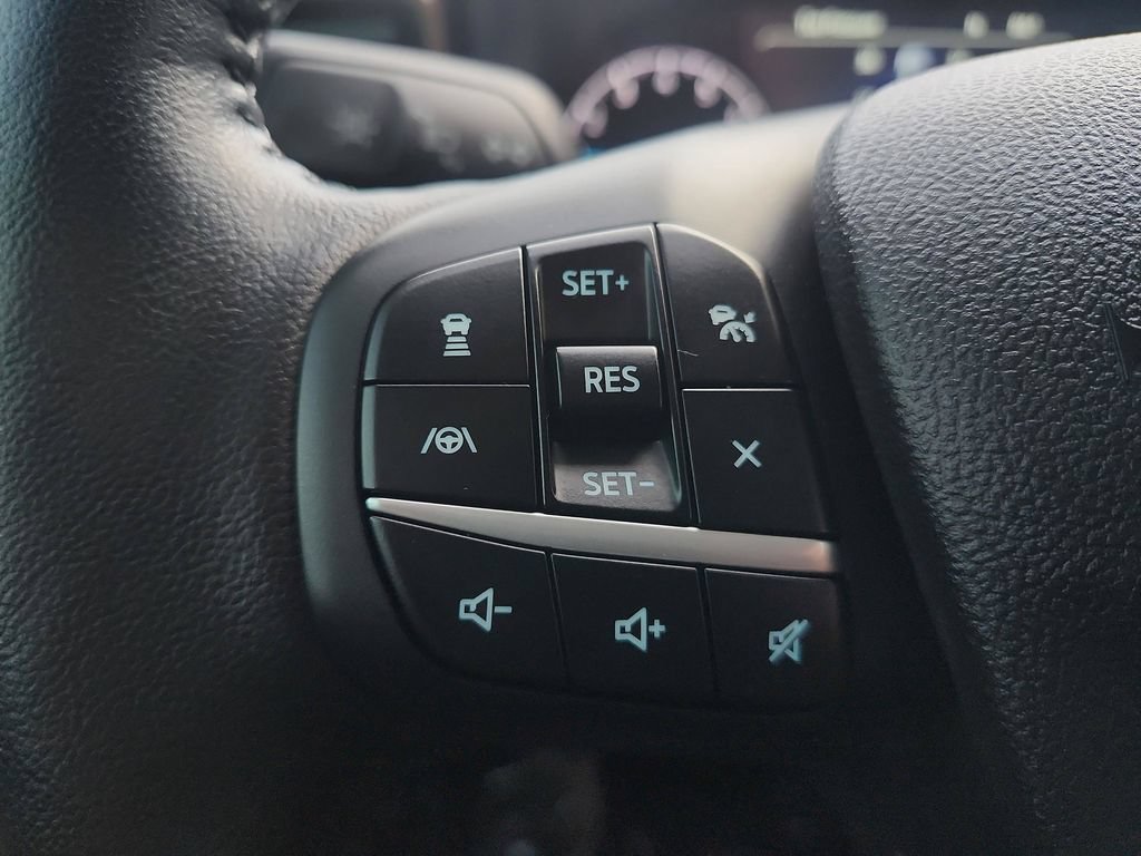 Used 2022 Ford Maverick Lariat w/ Lariat Luxury Package AWD/4WD image 28
