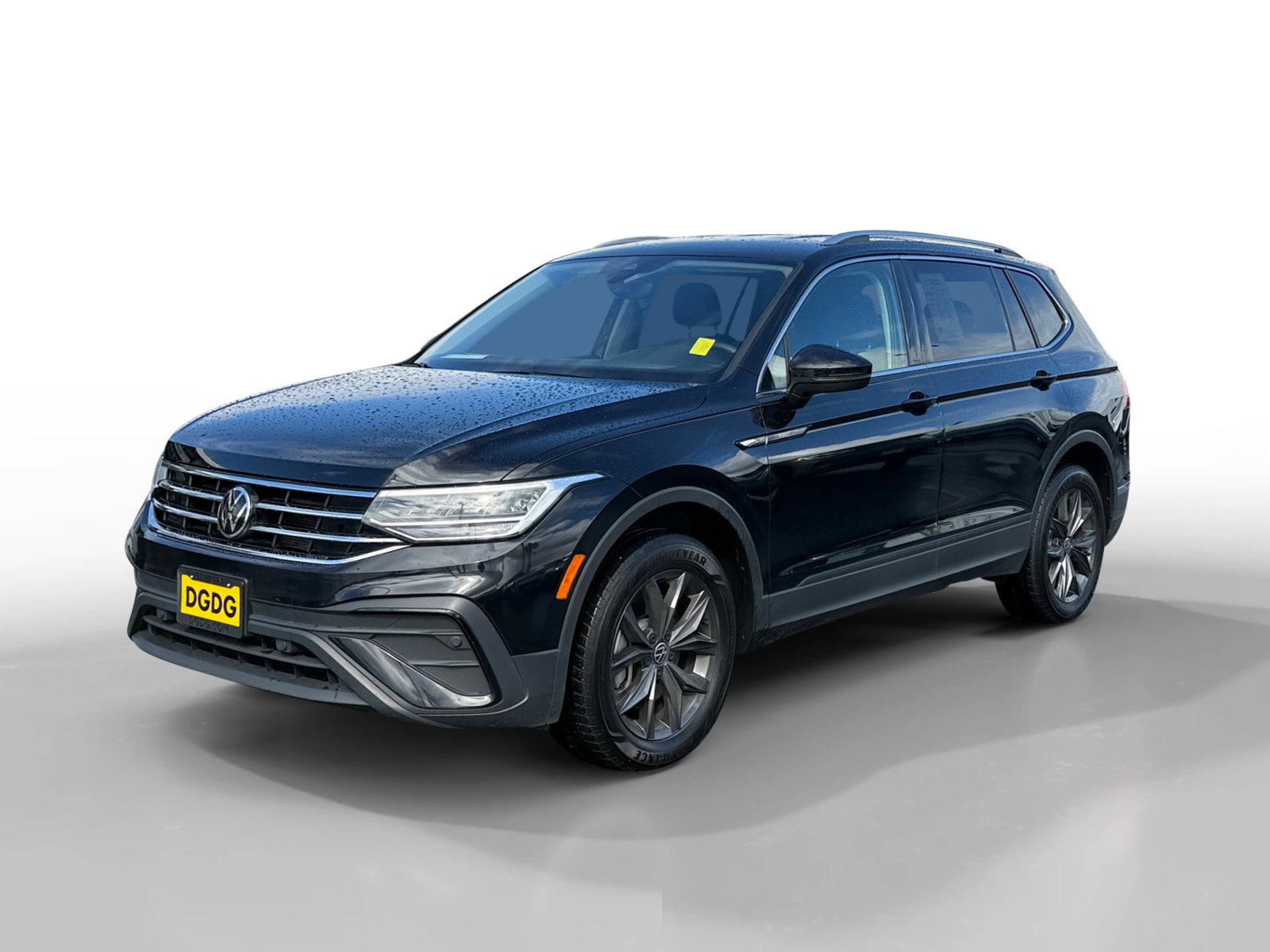 Certified 2023 Volkswagen Tiguan SE
