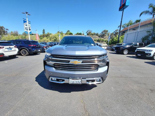 Used 2019 Chevrolet Silverado 1500 High Country w/ Technology Package AWD/4WD image 3