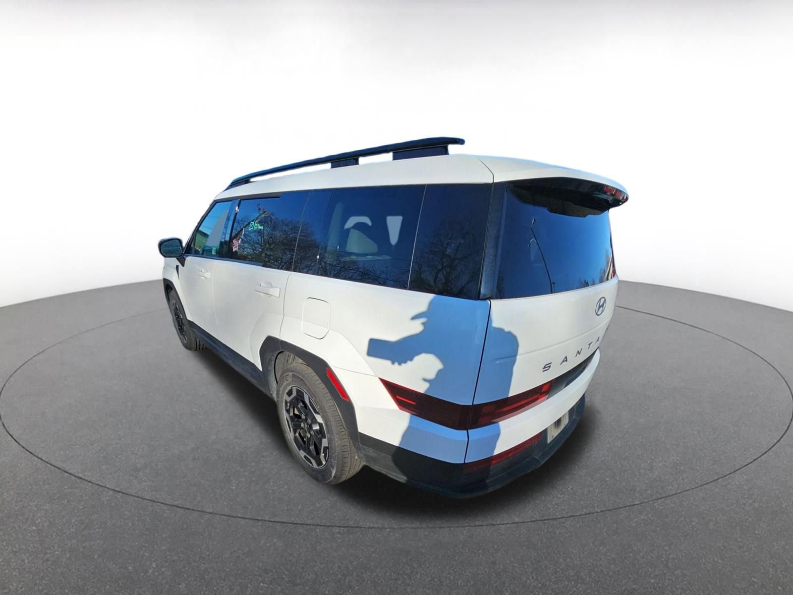 Used 2025 Hyundai Santa Fe SEL image 4