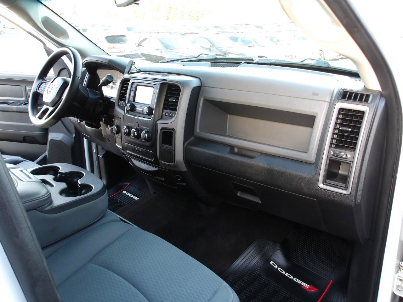 Used 2014 RAM 1500 ST w/ SXT Appearance Group AWD/4WD image 13
