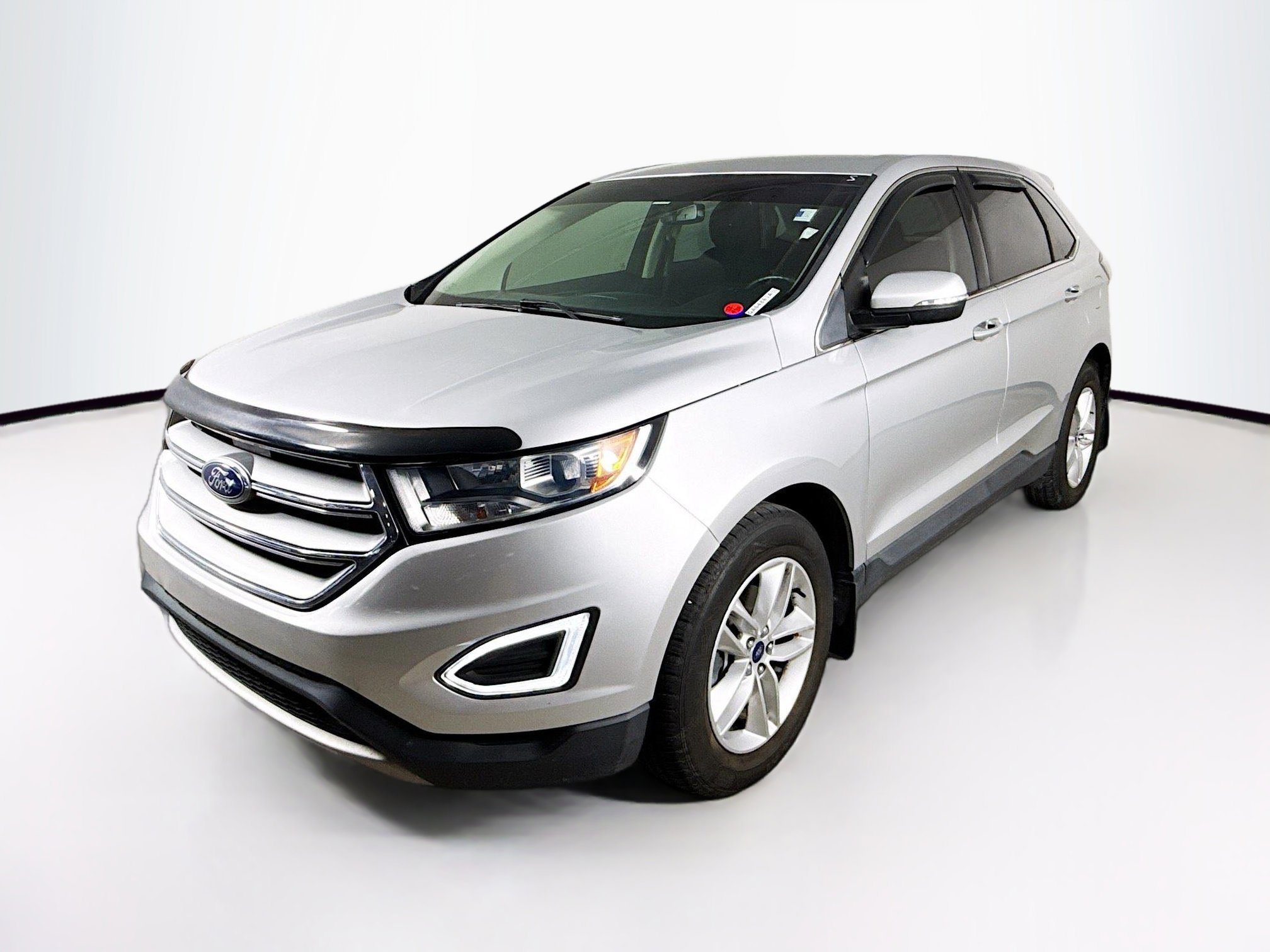 Used 2017 Ford Edge SEL image 4