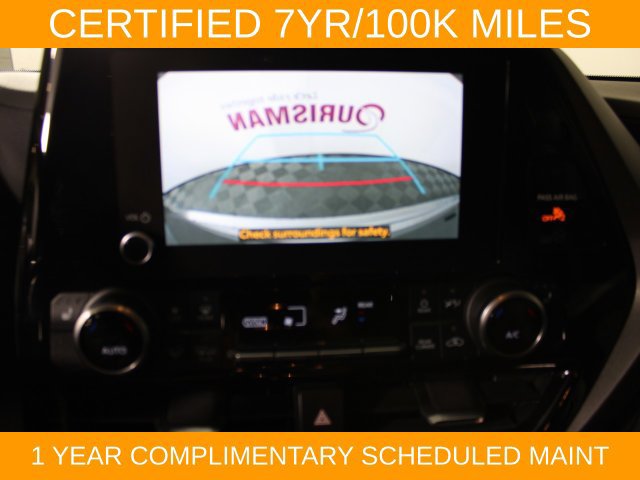 Used 2023 Toyota Highlander XLE AWD/4WD image 27