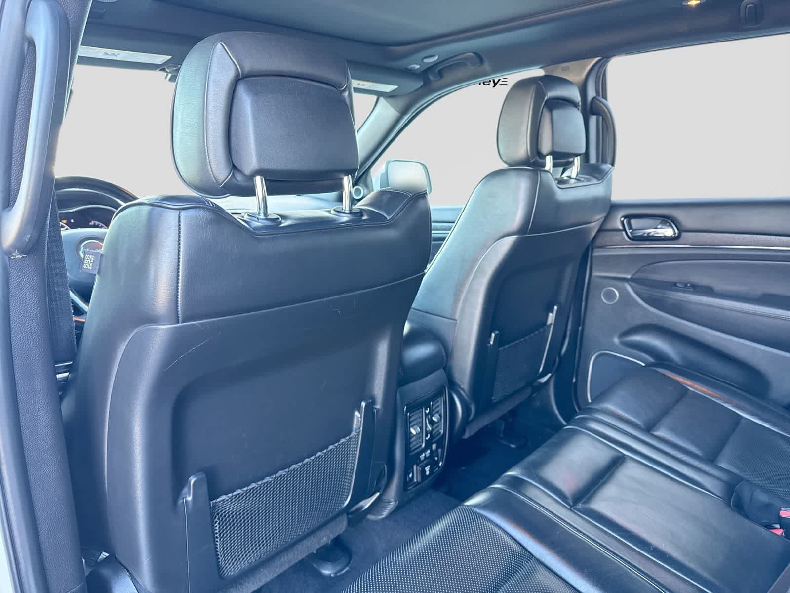 Used 2020 Jeep Grand Cherokee High Altitude AWD/4WD image 18
