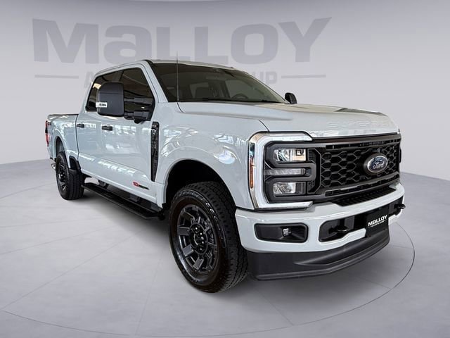 Used 2025 Ford F250 XL w/ STX Appearance Package AWD/4WD image 7