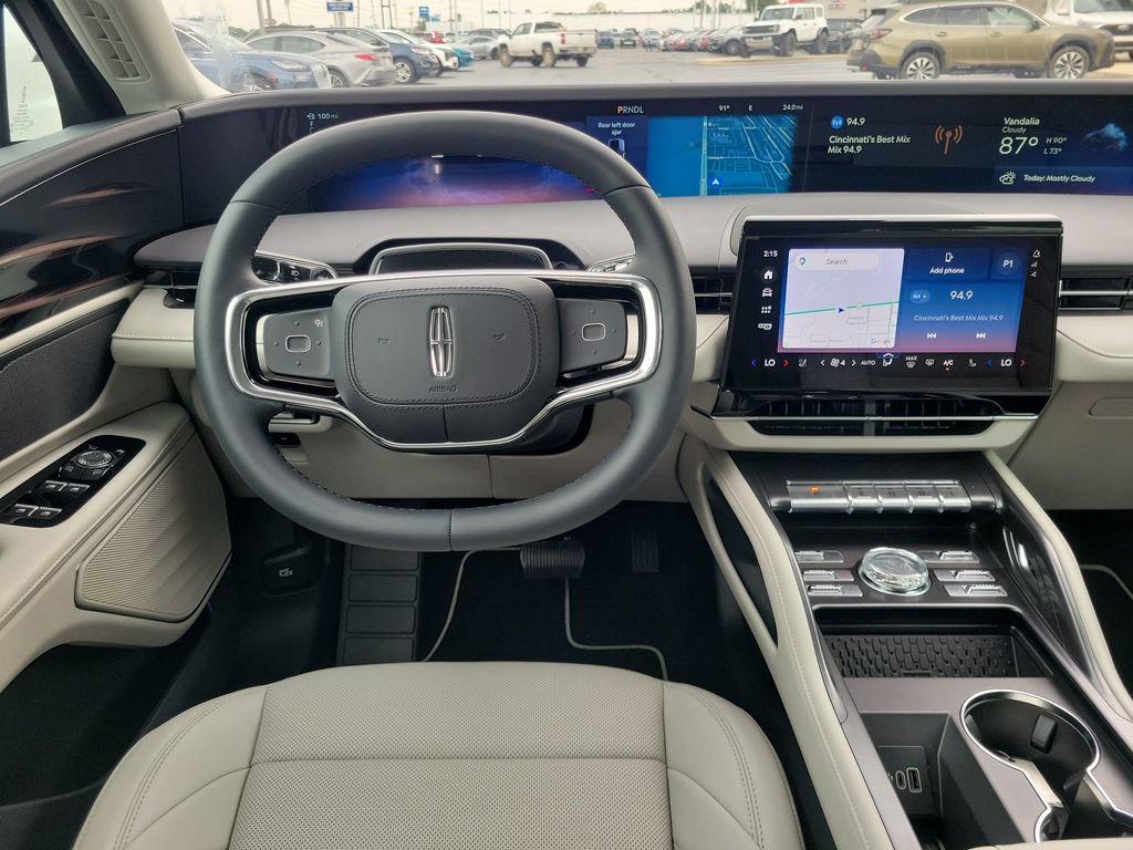 New 2026 Lincoln Nautilus Premier AWD/4WD image 12
