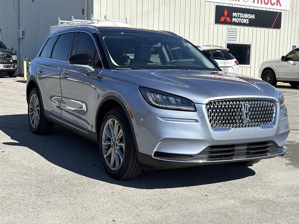 Used 2022 Lincoln Corsair FWD w/ Premium Package image 7