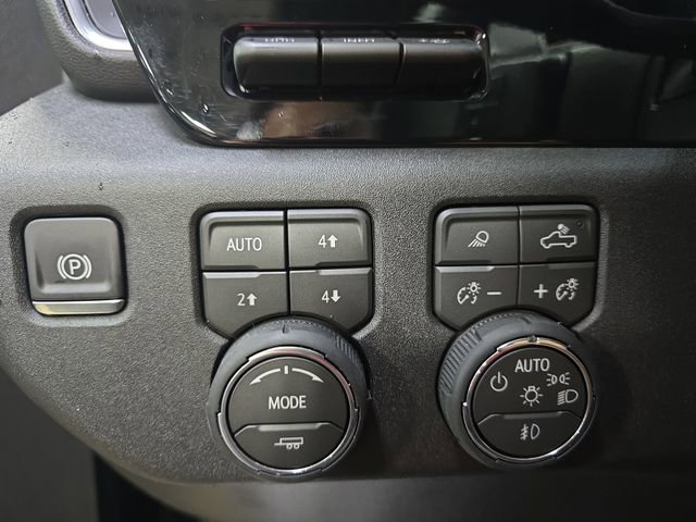 New 2026 Chevrolet Silverado 1500 LTZ w/ Technology Package image 28