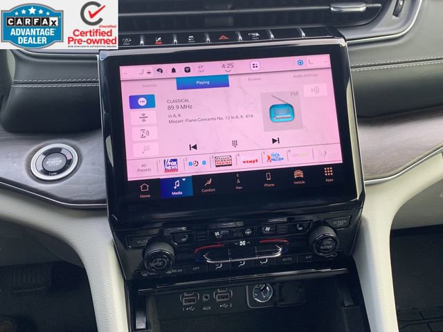 Certified 2023 Jeep Grand Cherokee L Overland image 30