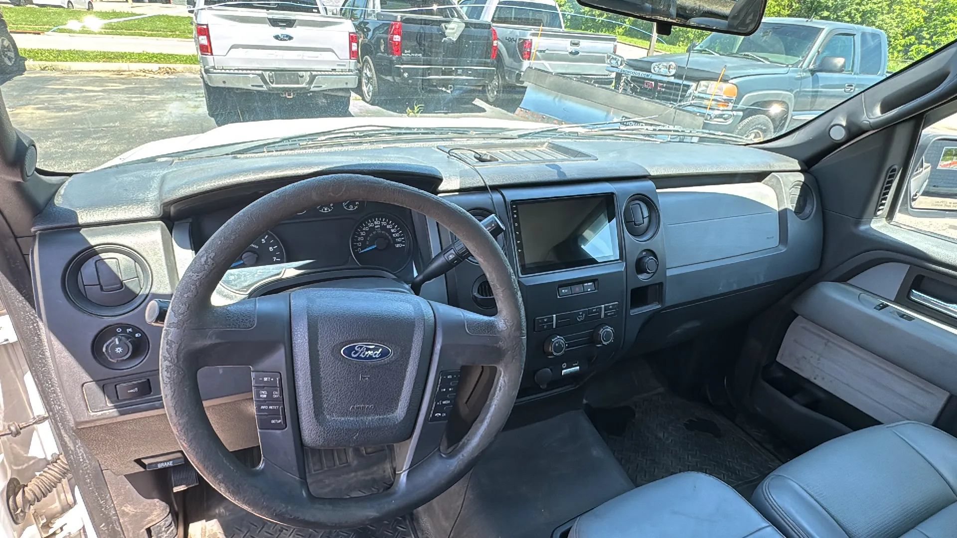 Used 2014 Ford F150 XL w/ Equipment Group 101A Mid RWD image 11