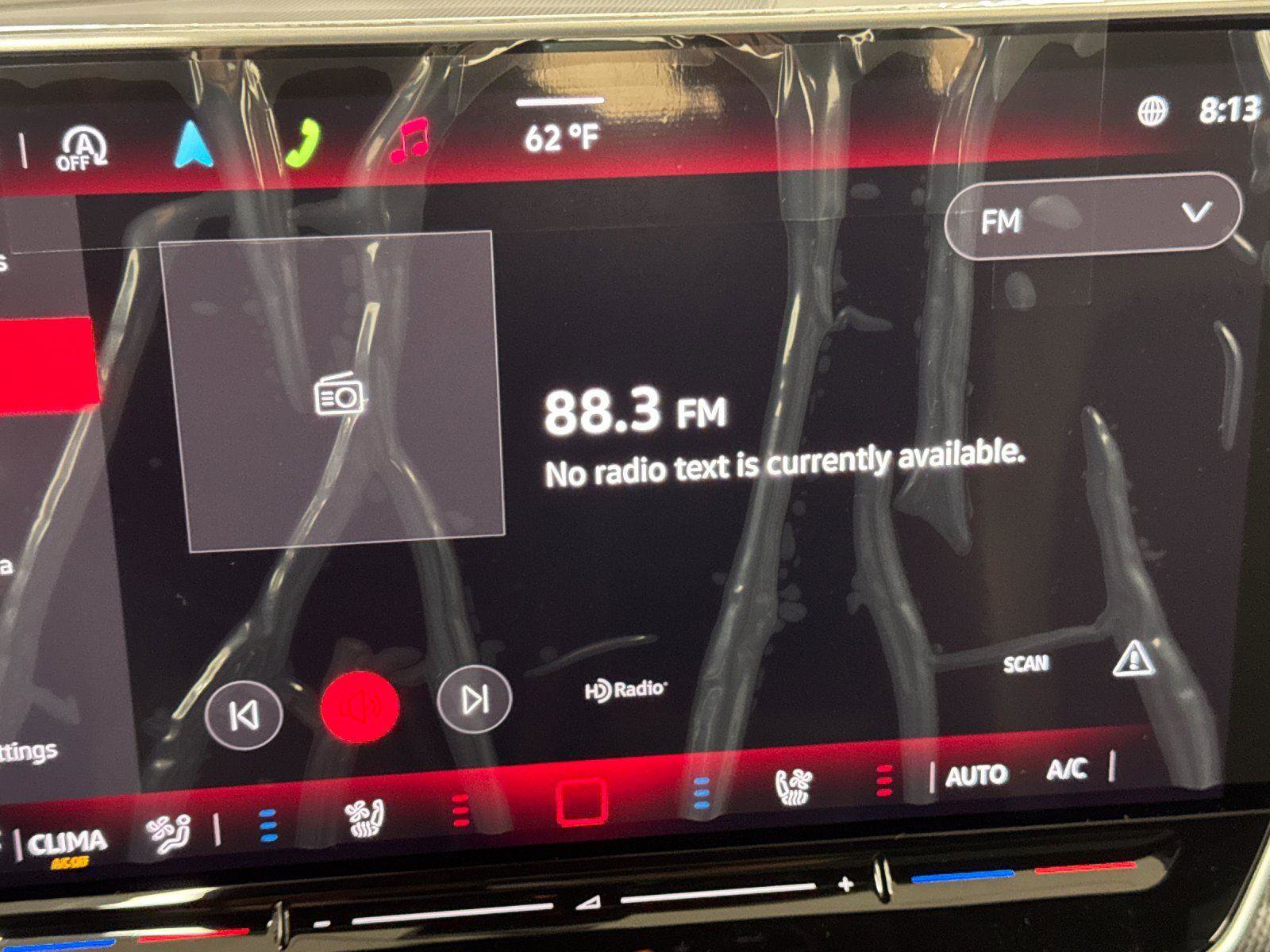 New 2026 Volkswagen GTI SE FWD image 16