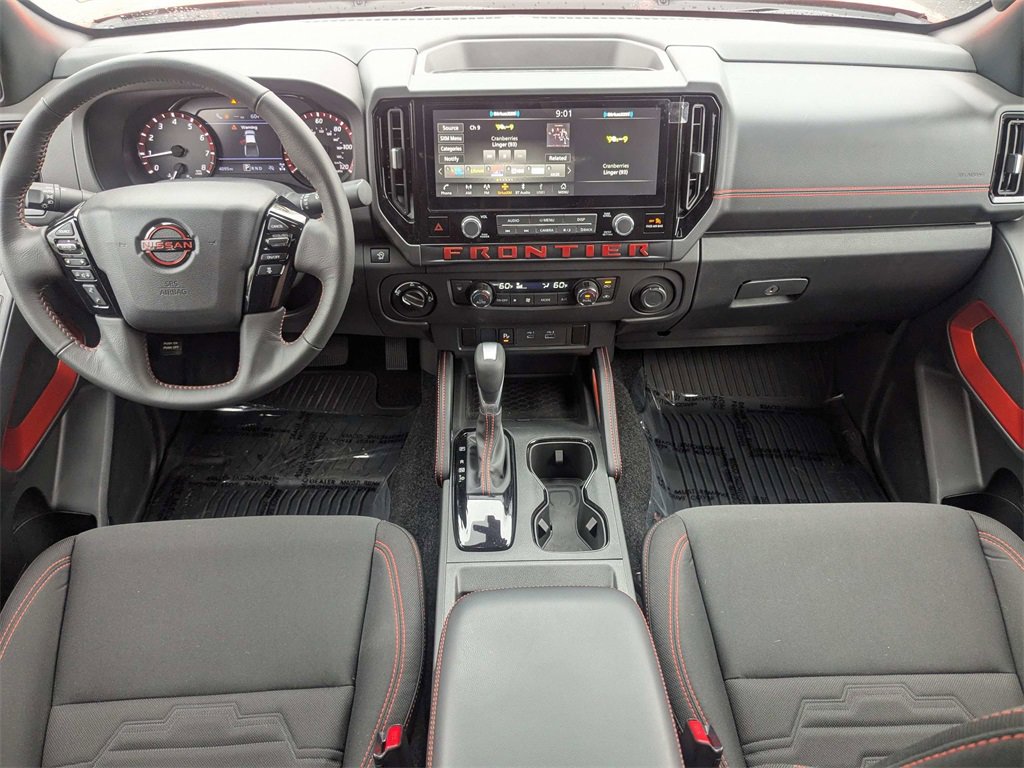 Used 2025 Nissan Frontier PRO-4X w/ Interior Protection Package image 16