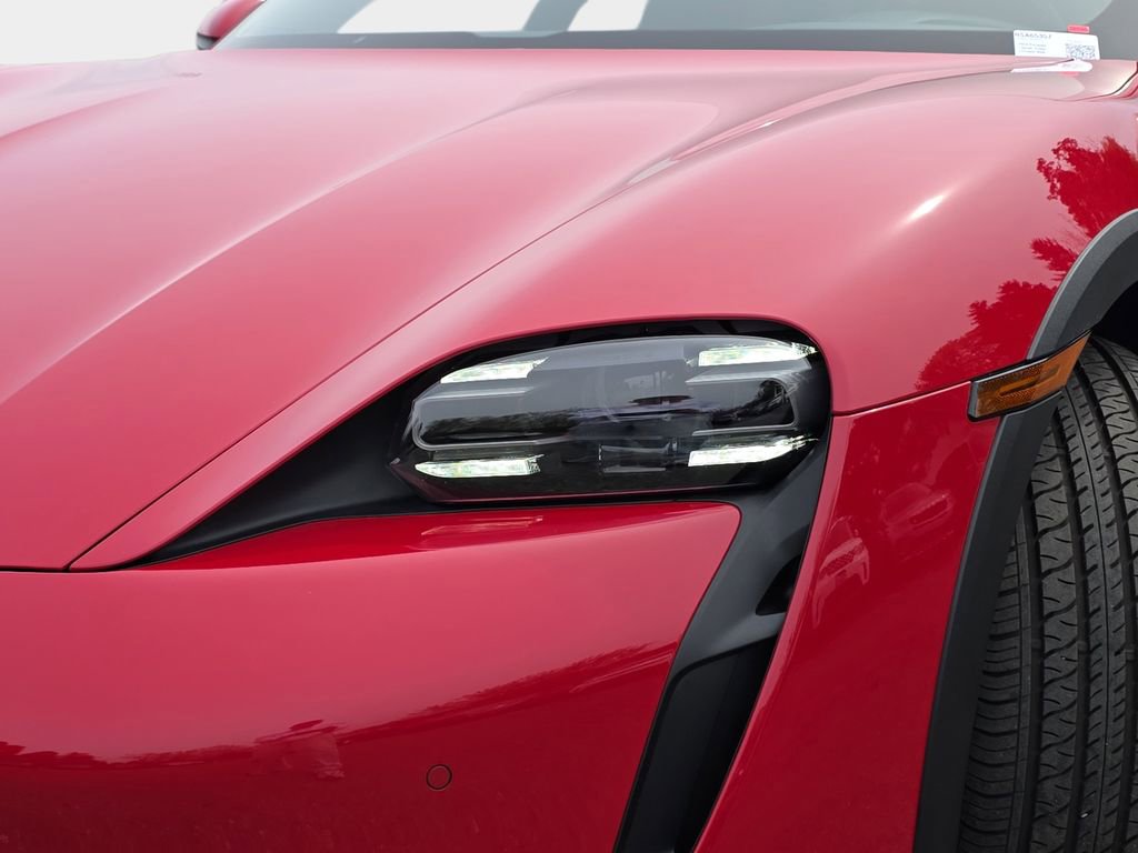 Used 2024 Porsche Taycan 4S AWD/4WD image 34