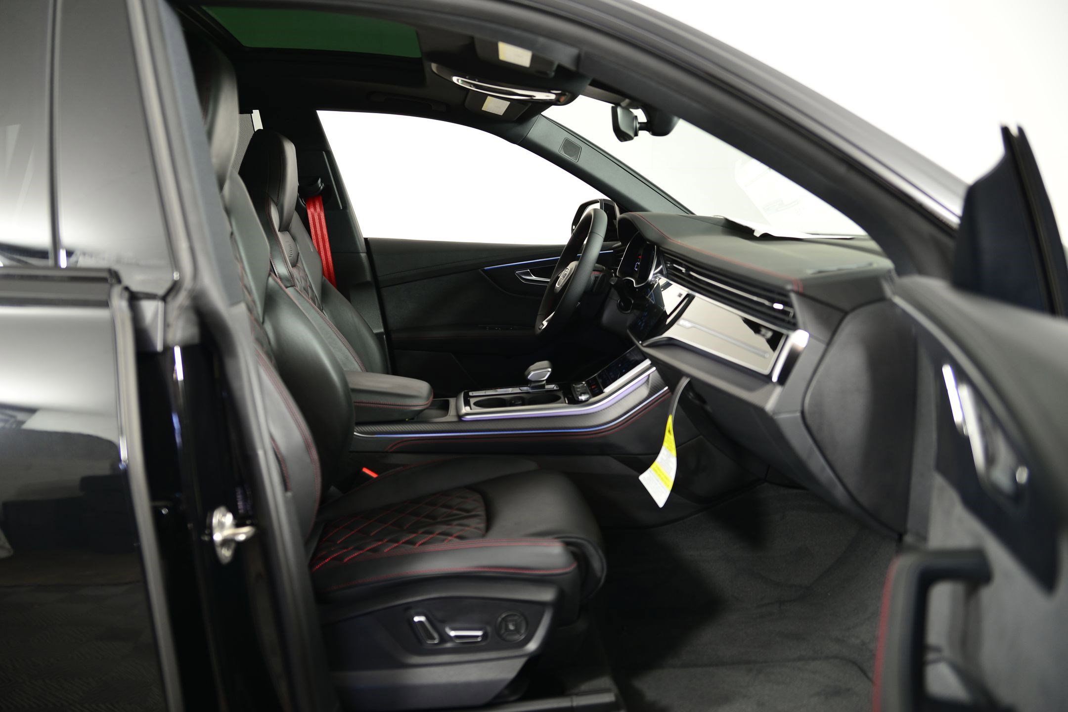 New 2026 Audi Q8 Prestige image 18