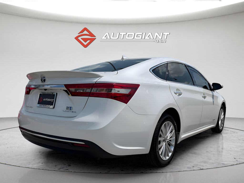 Used 2018 Toyota Avalon Limited w/ Carpet Mat Package FWD image 7