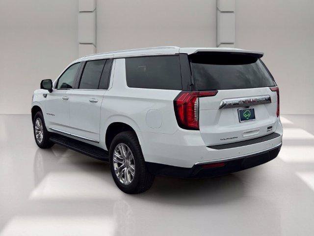 Used 2024 GMC Yukon XL SLT w/ SLT Premium Package AWD/4WD image 3