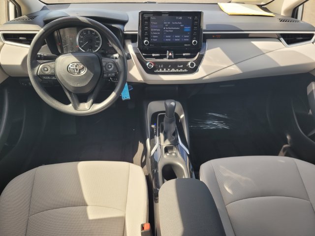 Used 2022 Toyota Corolla LE FWD image 16