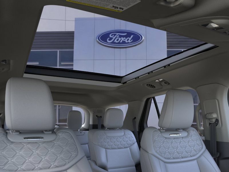 New 2026 Ford Explorer Platinum w/ LUX Leather Package AWD/4WD image 22