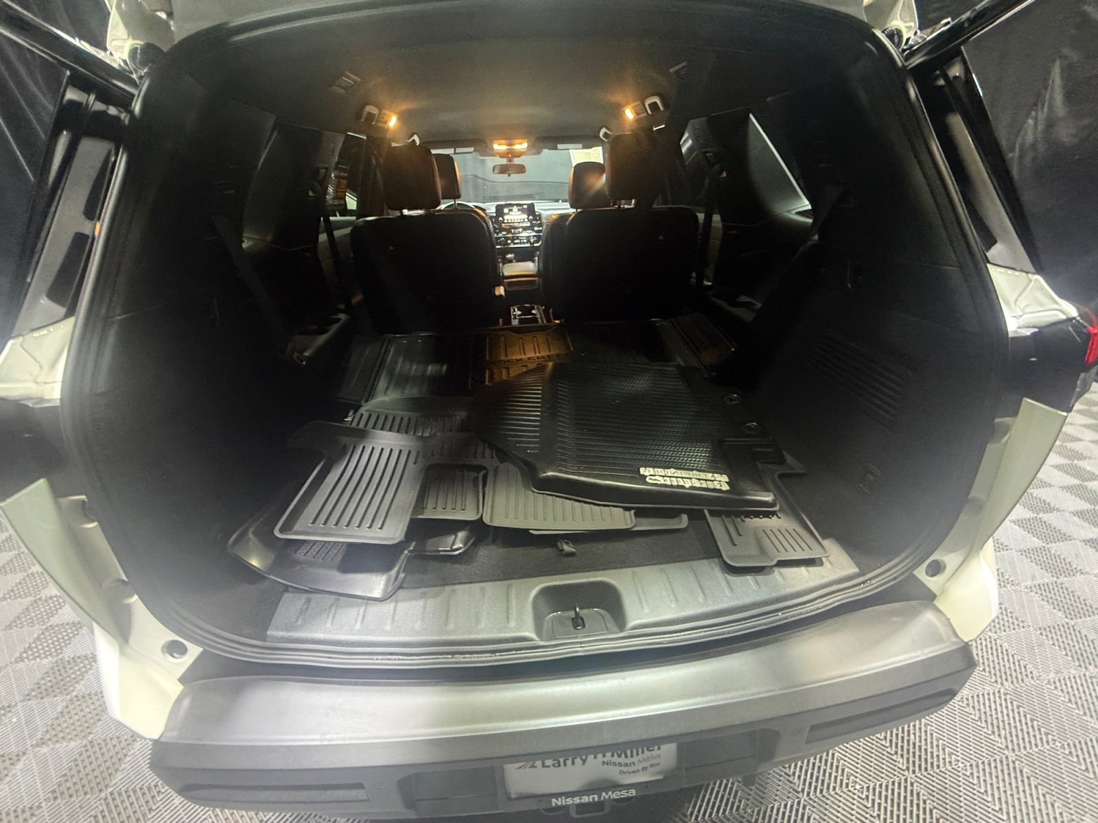 Certified 2025 Nissan Pathfinder Rock Creek image 34