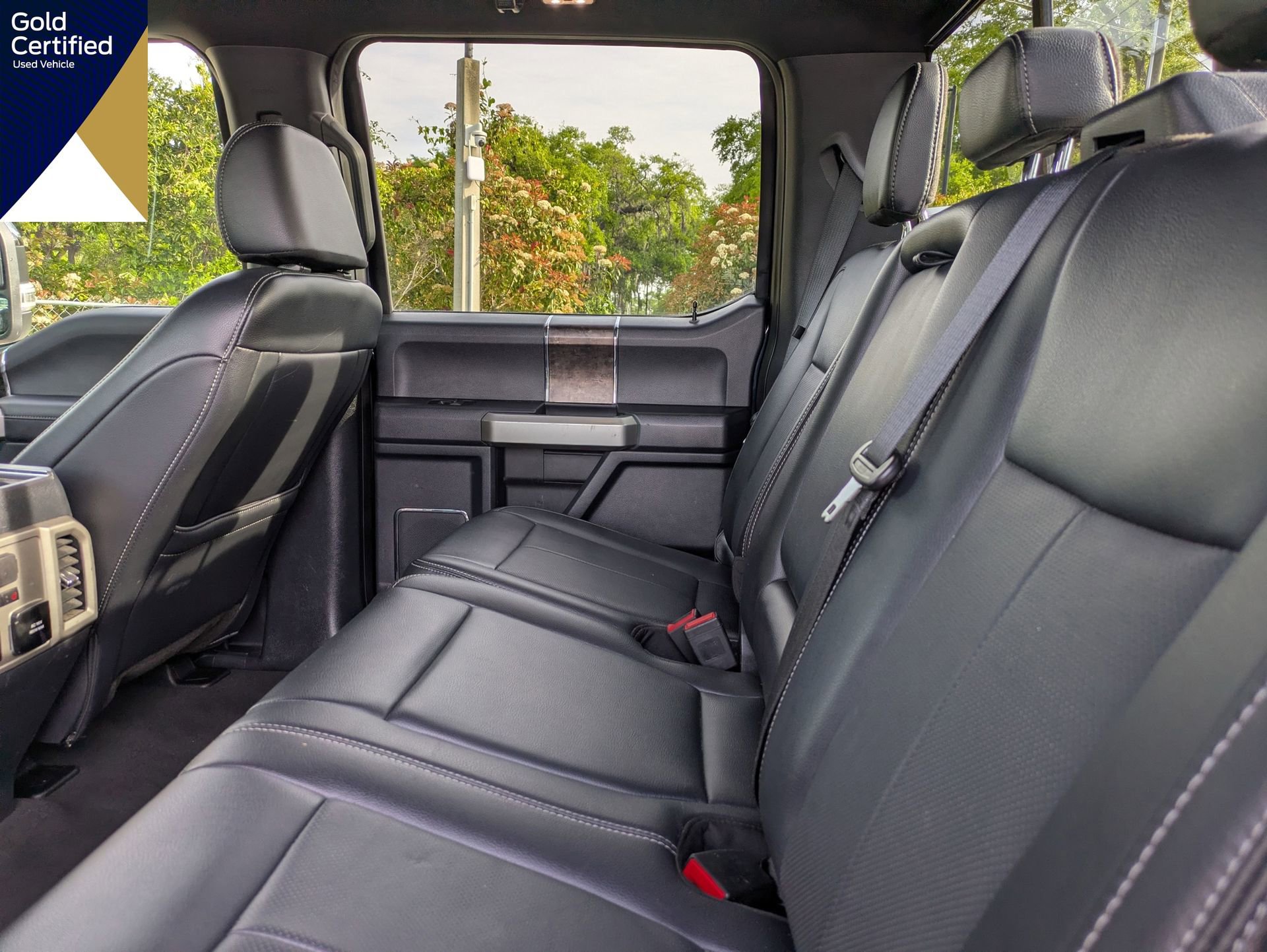 Certified 2022 Ford F250 Lariat w/ Tremor Off-Road Package image 17