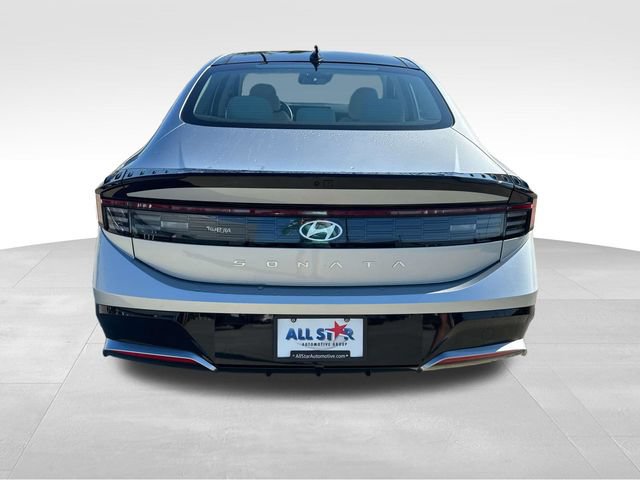Certified 2025 Hyundai Sonata SEL FWD image 9