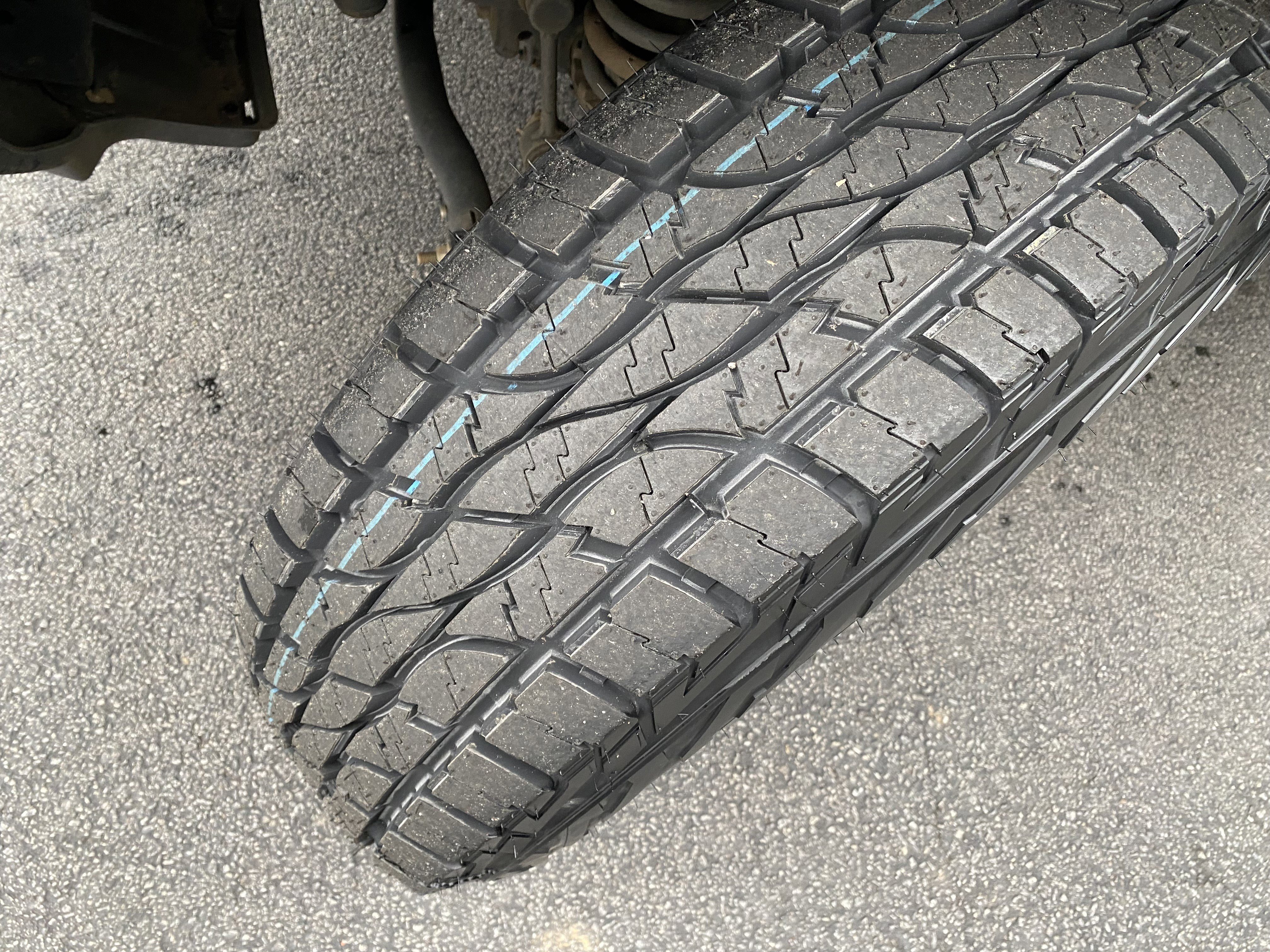 Used 2022 Jeep Gladiator Sport image 12