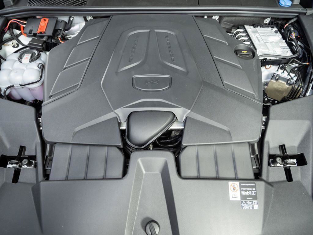 New 2026 Porsche Cayenne AWD/4WD image 35