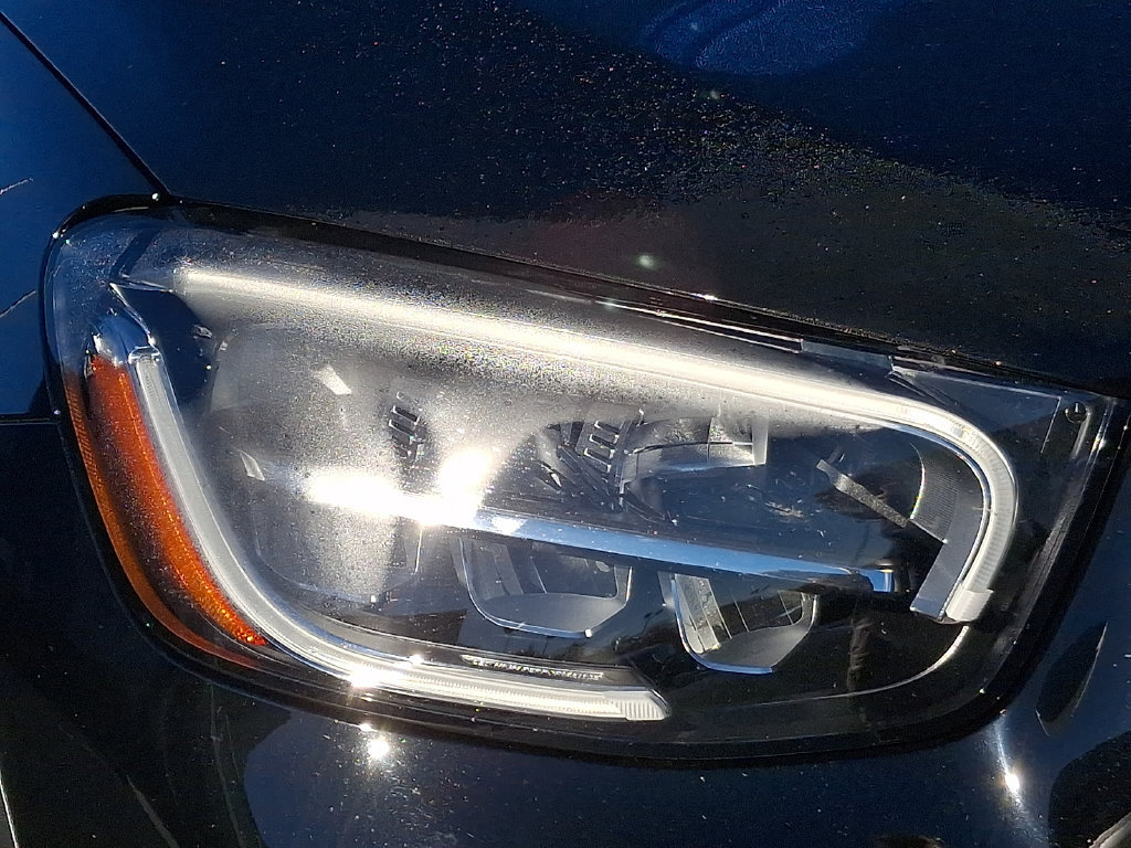 Used 2022 Mercedes-Benz GLC 300 4MATIC image 9