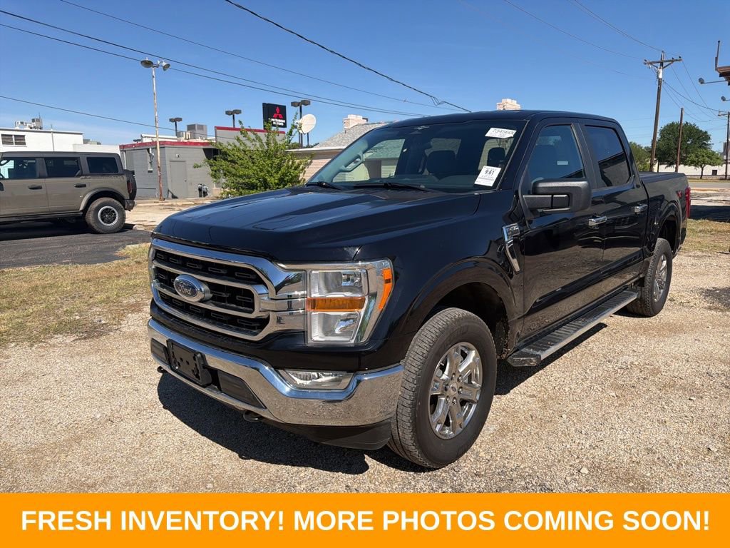 Used 2023 Ford F150 XLT w/ XTR Package image 3