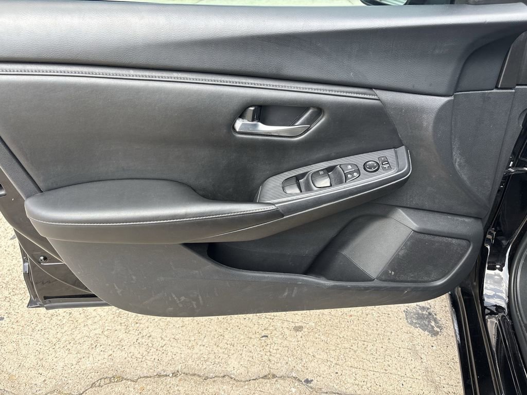 Used 2023 Nissan Sentra SV FWD image 10