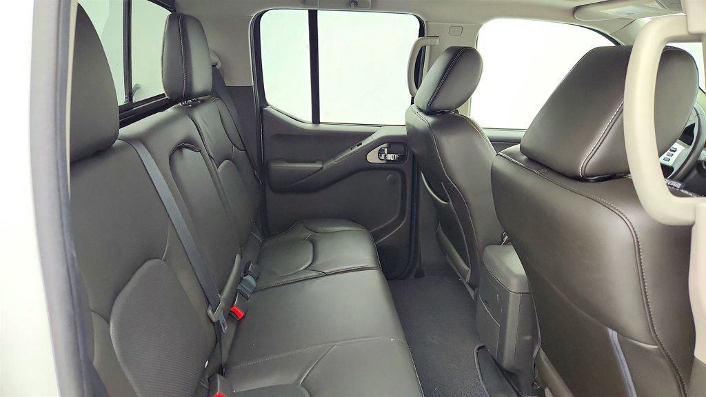 Used 2019 Nissan Frontier PRO-4X w/ Pro-4x Luxury Package image 24