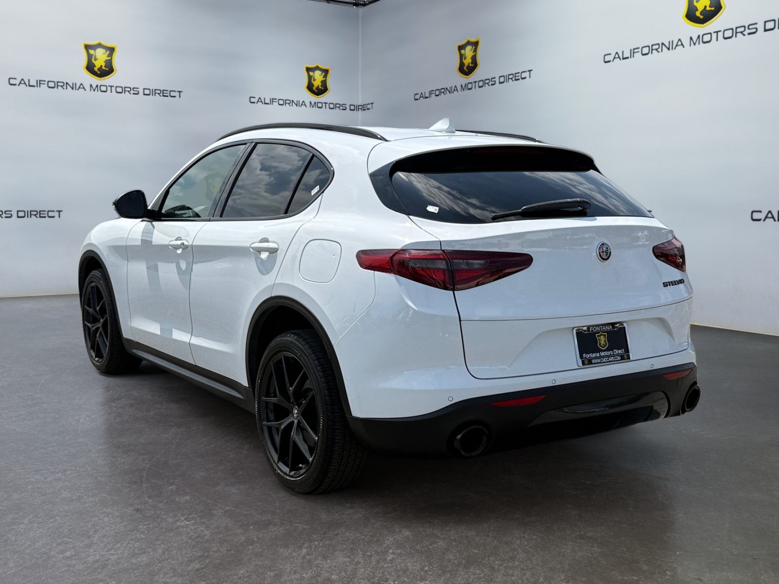 Used 2020 Alfa Romeo Stelvio w/ Nero Edizione RWD image 3