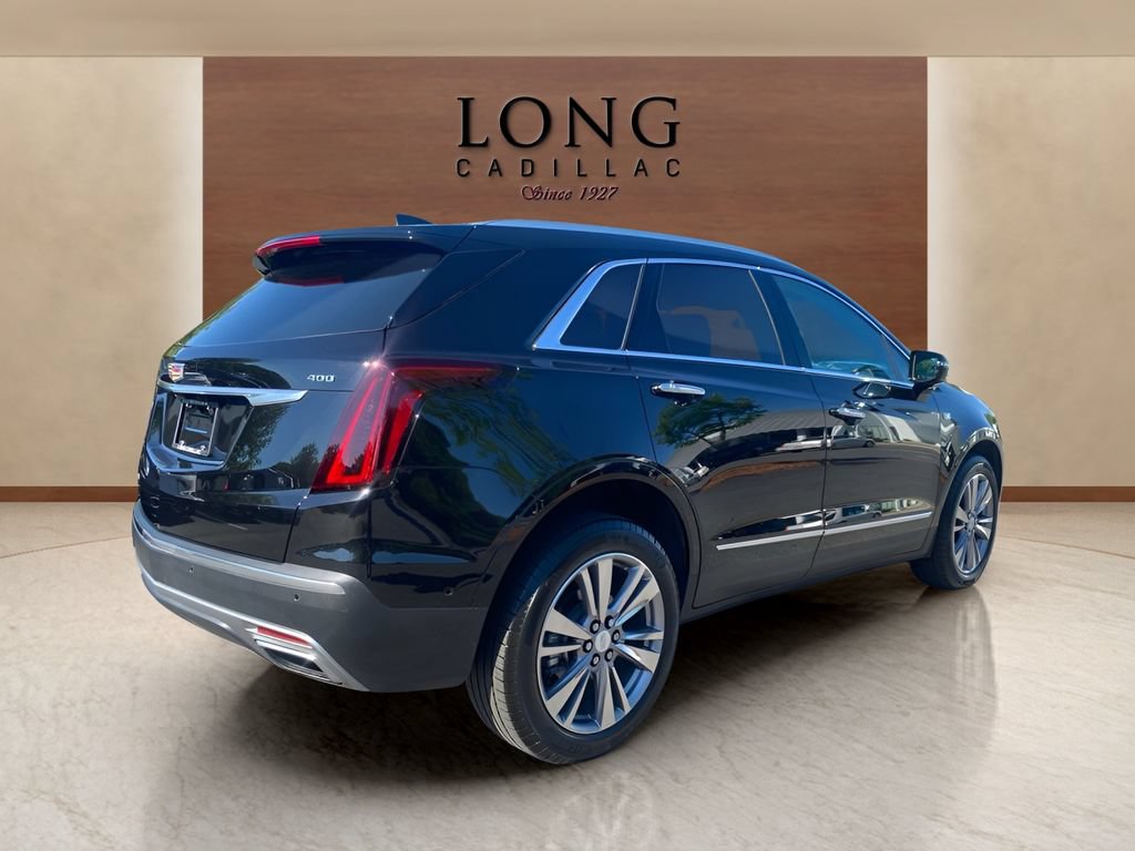 Used 2025 Cadillac XT5 Premium Luxury w/ Technology Package AWD/4WD image 5