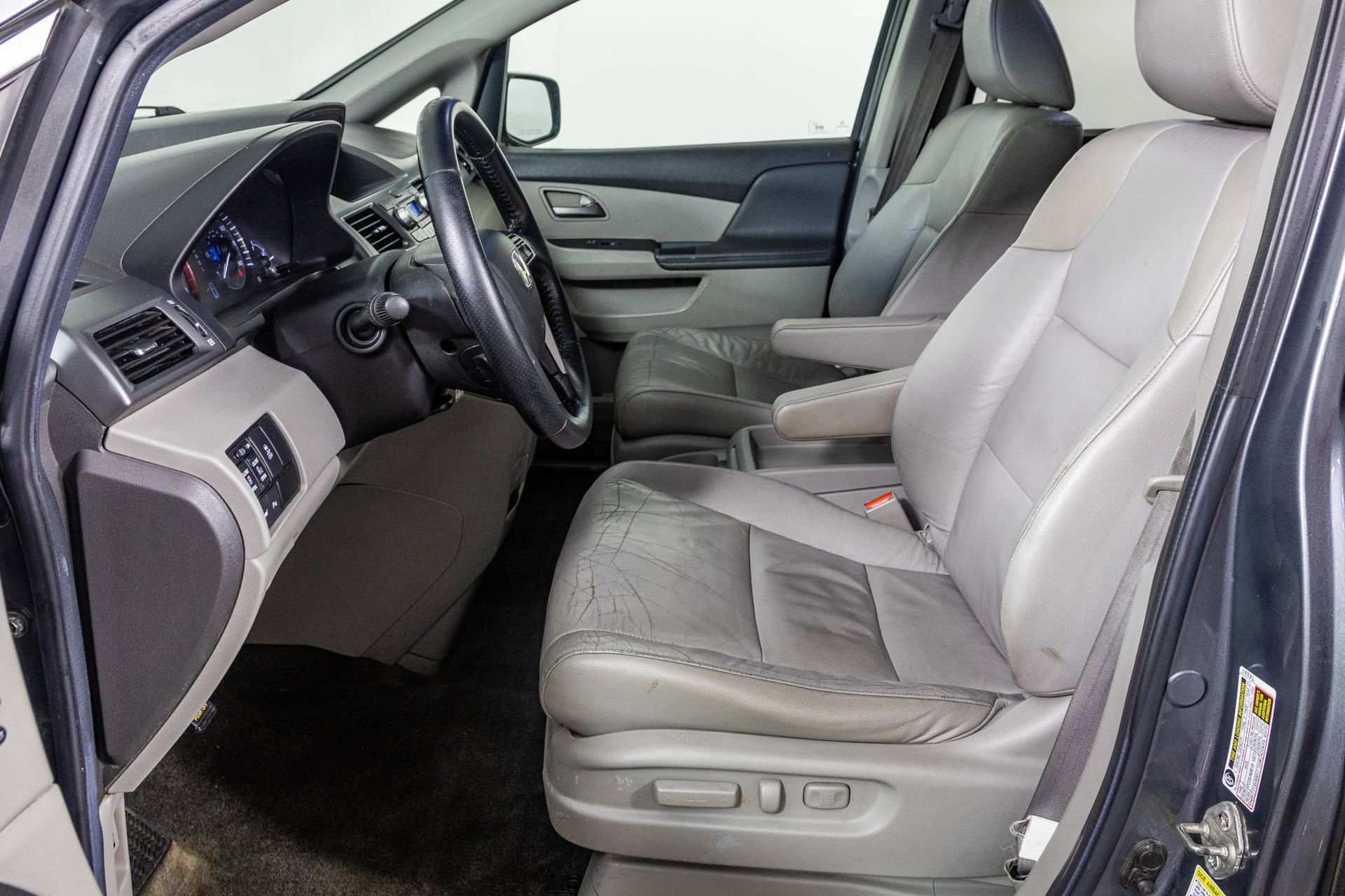 Used 2012 Honda Odyssey Touring image 26