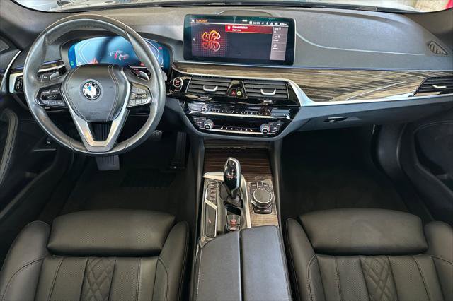Used 2023 BMW 530i w/ Convenience Package image 12