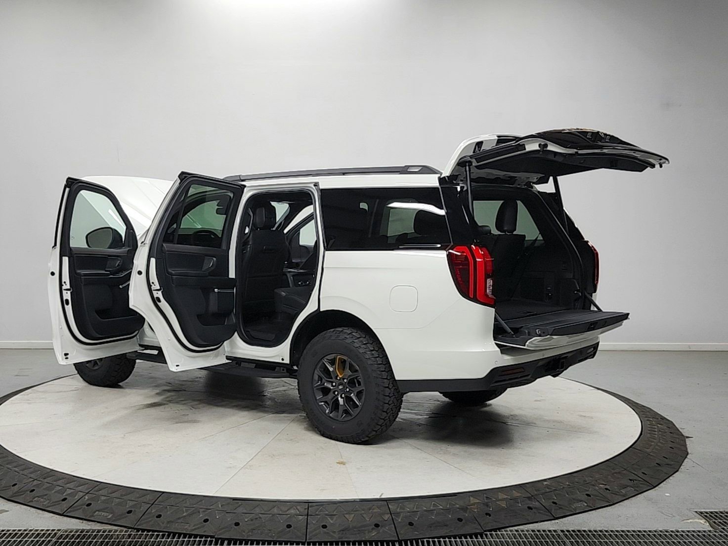 New 2026 Ford Expedition Tremor AWD/4WD image 13