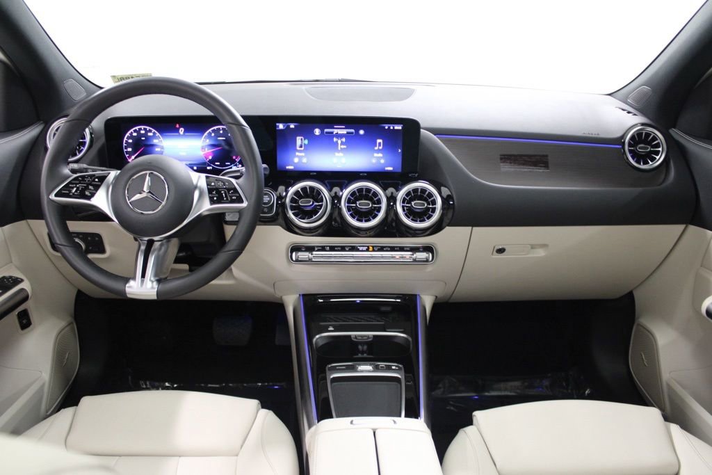 Certified 2026 Mercedes-Benz GLA 250 4MATIC image 31