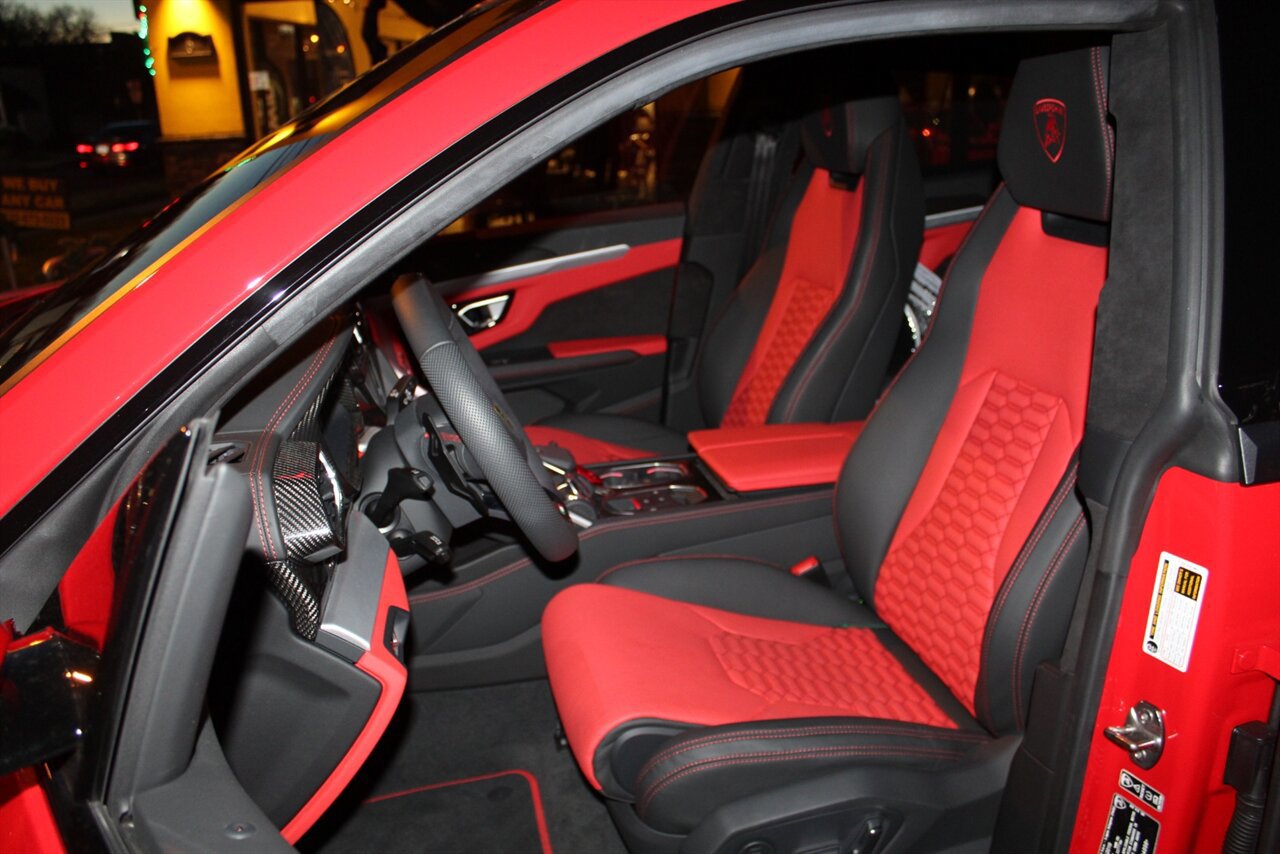 Used 2019 Lamborghini Urus image 20