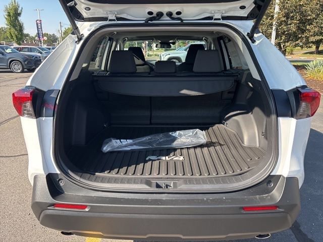 New 2025 Toyota RAV4 XLE image 5