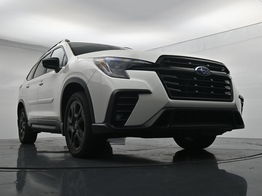 Used 2025 Subaru Ascent Bronze Edition w/ Onyx Package AWD/4WD image 18