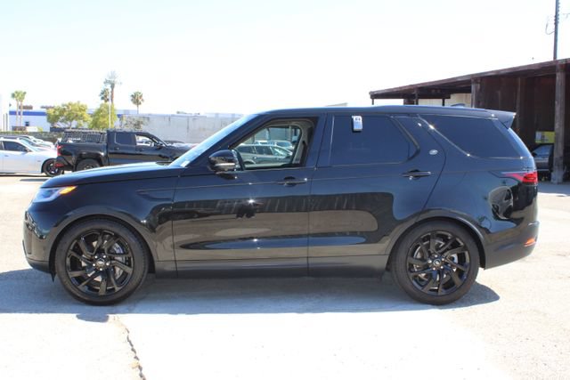 Used 2024 Land Rover Discovery S AWD/4WD image 7