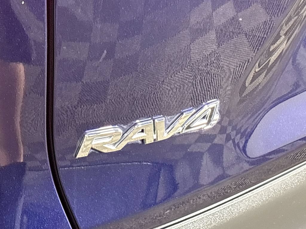 Used 2023 Toyota RAV4 XLE Premium AWD/4WD image 24