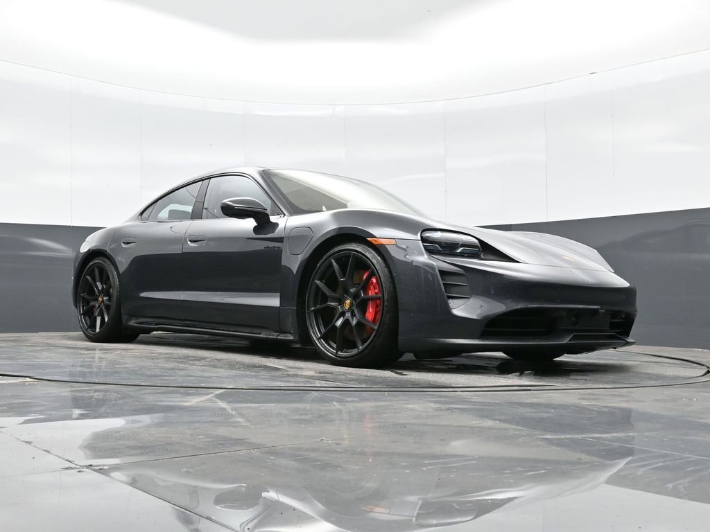 Certified 2023 Porsche Taycan GTS image 40