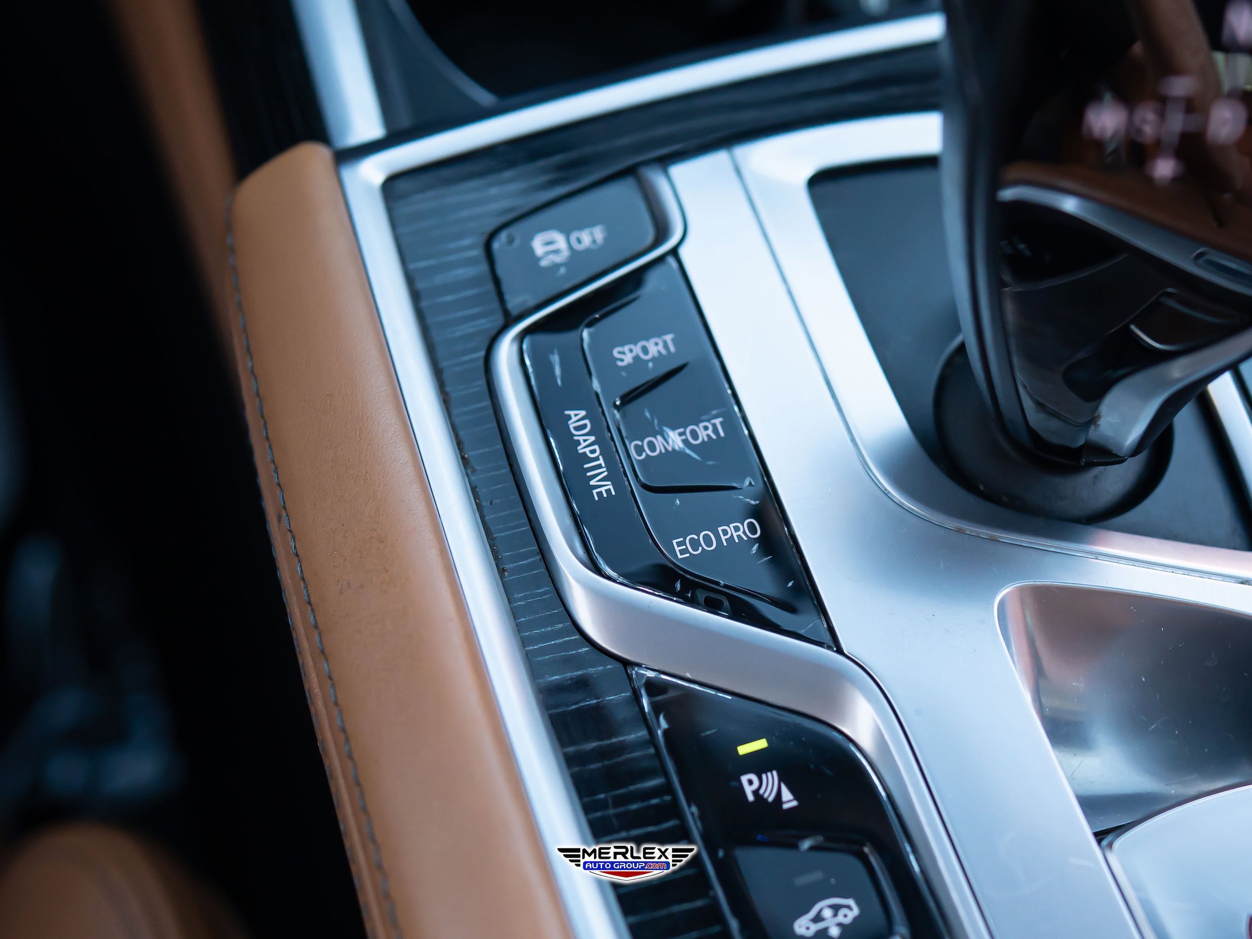 Used 2018 BMW 750i RWD image 38