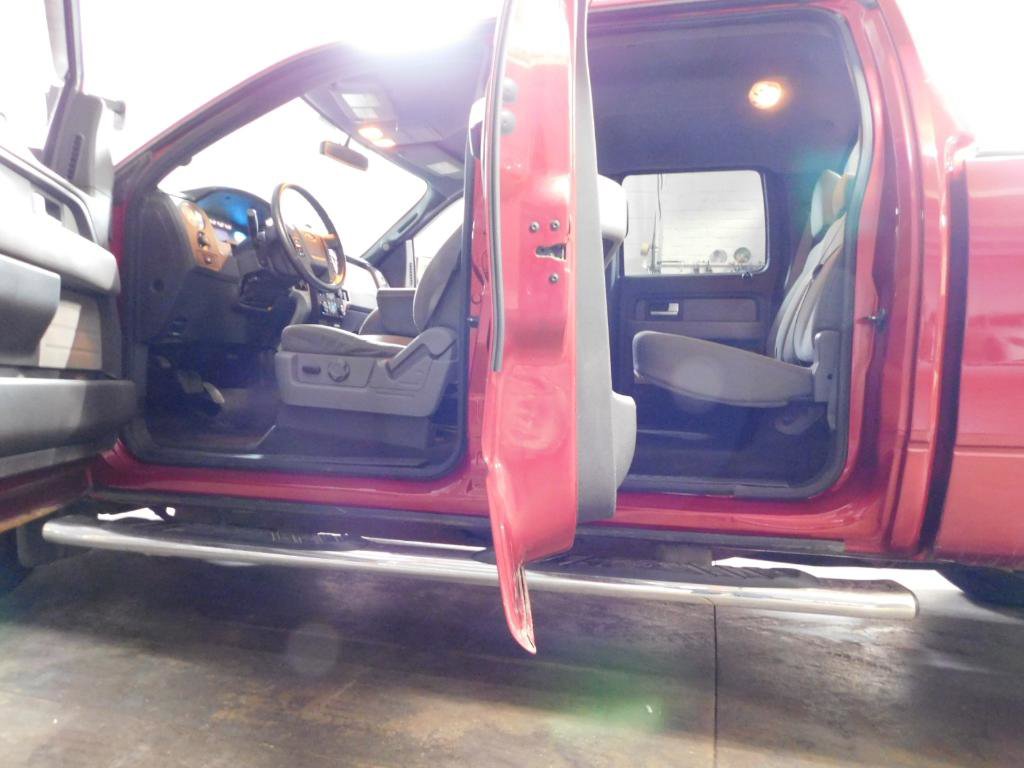 Used 2014 Ford F150 XLT w/ Equipment Group 302A Luxury image 7